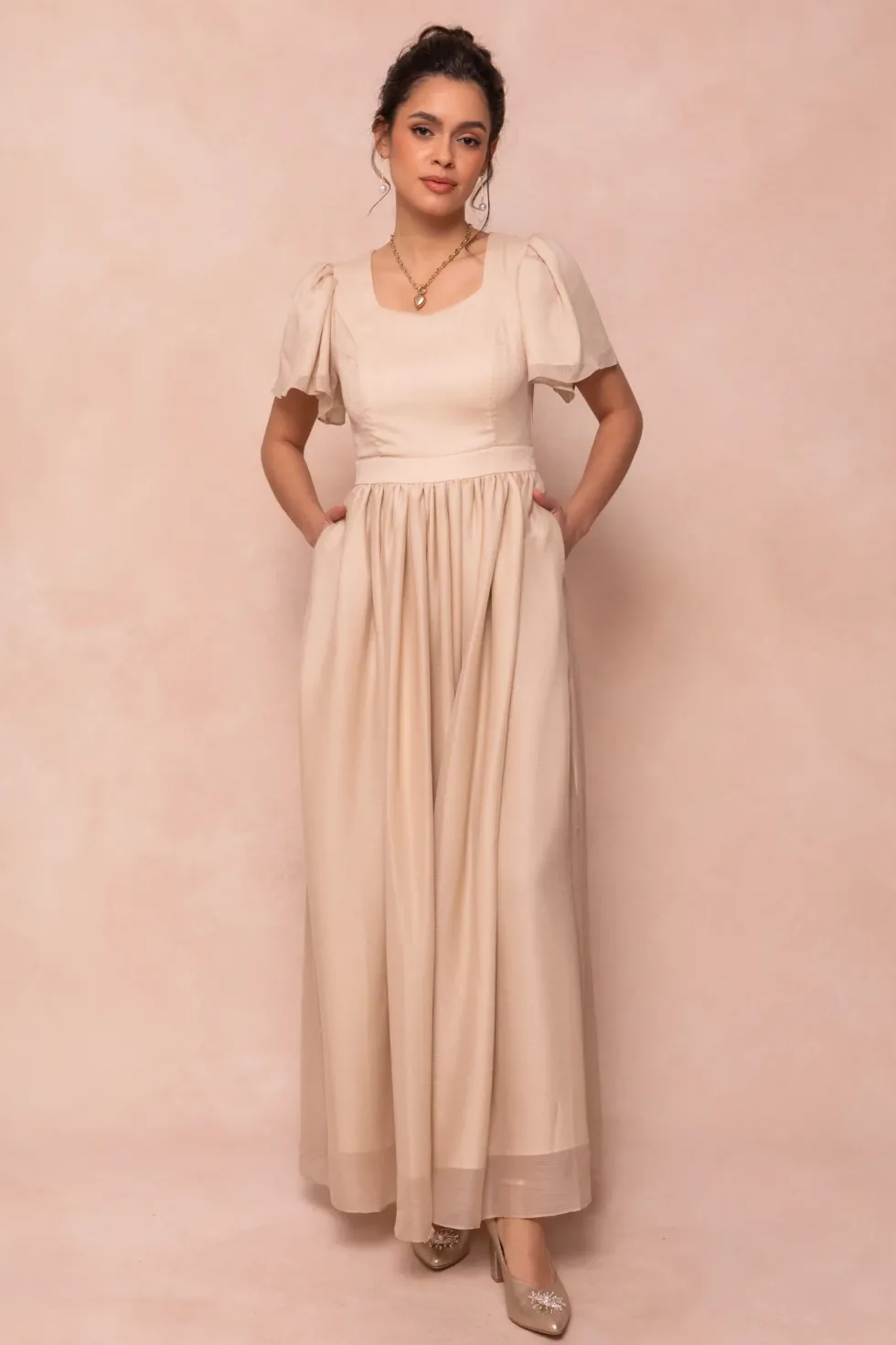 Abbie Dress in Champagne