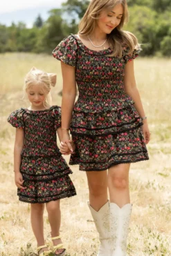 Annalise Skirt in Obsidian Vintage Poppies