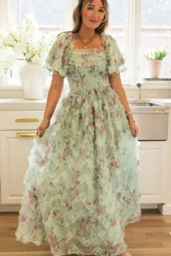 Florentina Dress in Pistachio Aquarelle Fleur