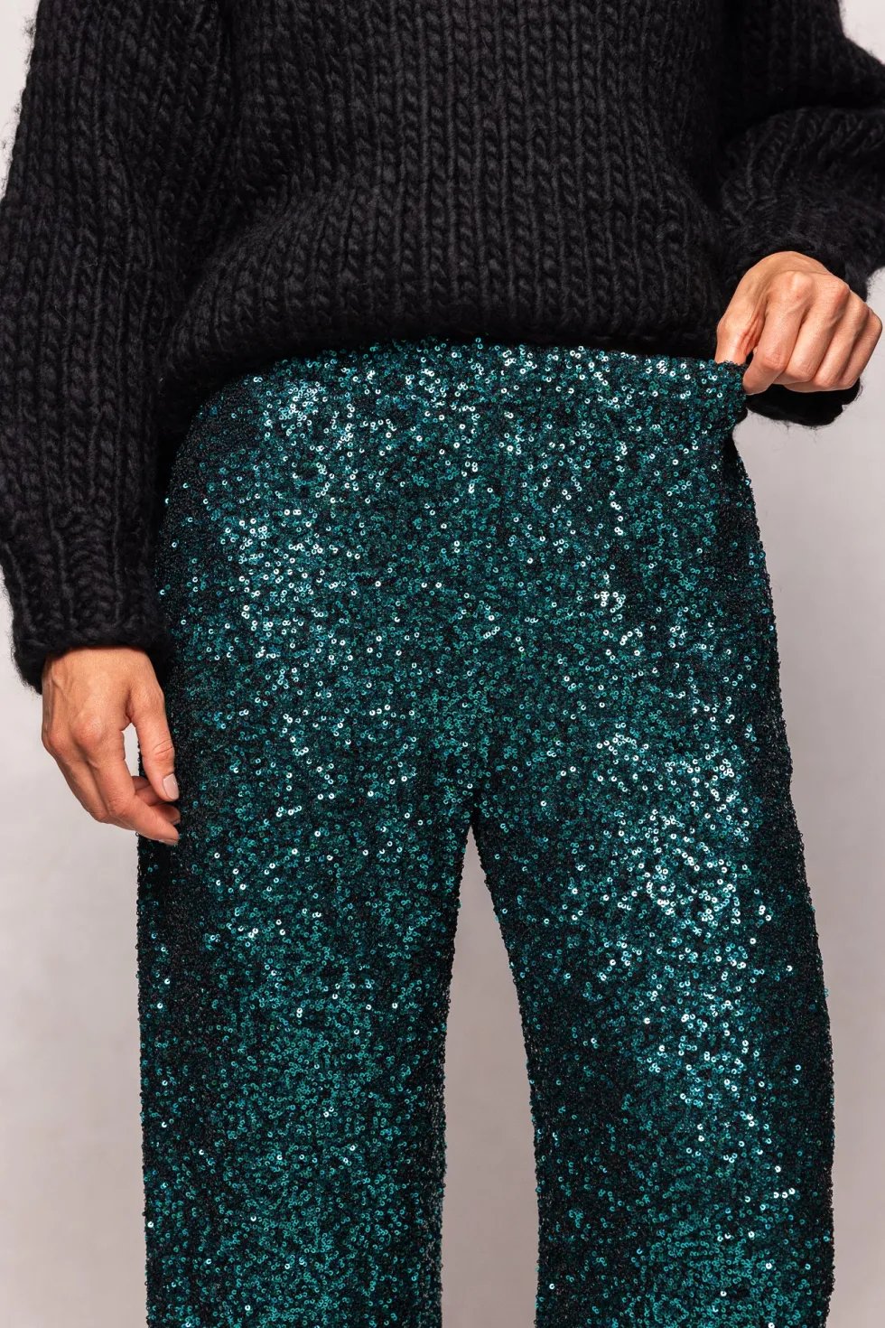 Gloria Pants in Emerald Sequin