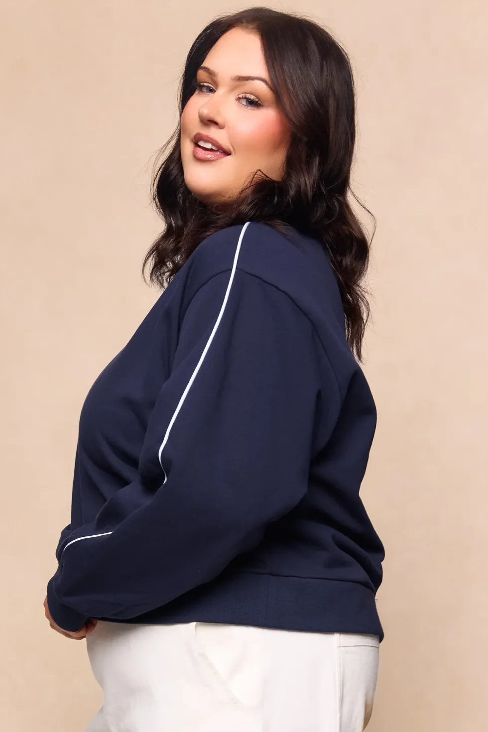 Kinsley Sweatshirt in Navy