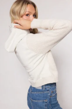 Lisbeth Hoodie in Oatmeal
