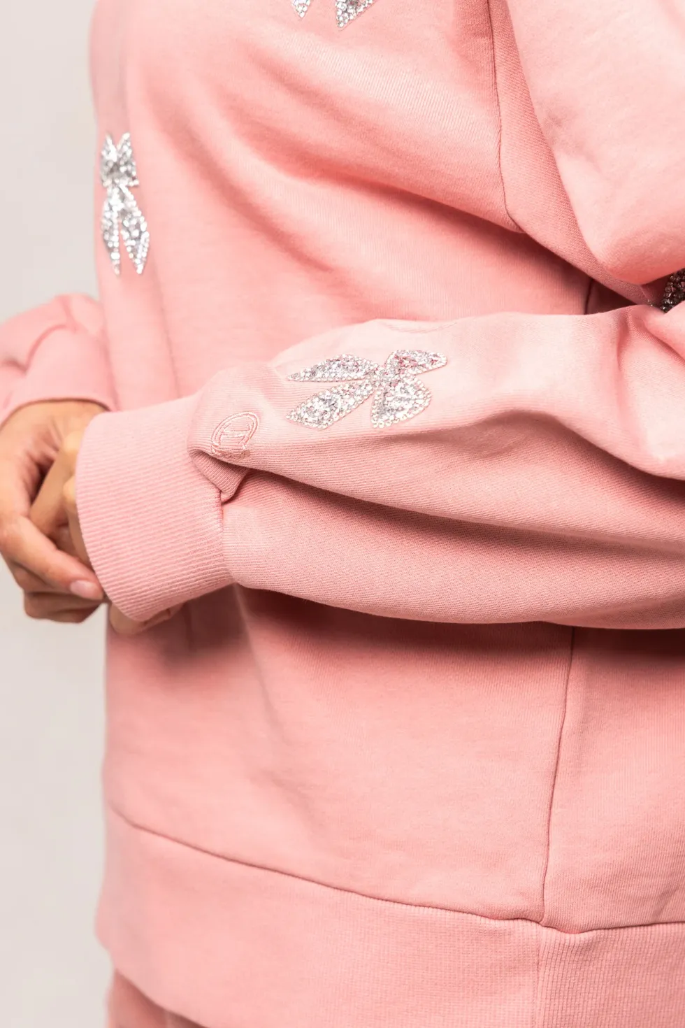 Micah Crew Neck Sweatshirt in Pink & Bows
