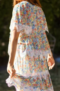 Verona Top in Vibrant Yarrow